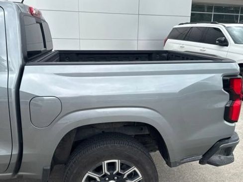 Used 2024 Chevrolet Colorado LT w/ LT Convenience Package III RWD image 18