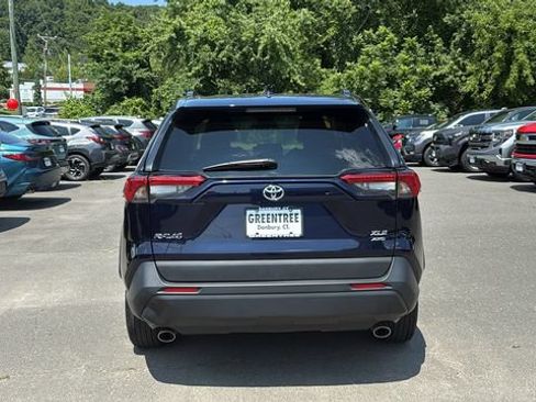 Certified 2025 Toyota RAV4 XLE AWD/4WD image 5