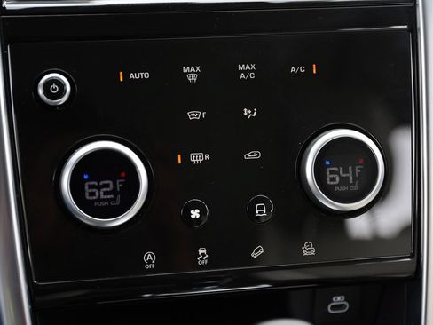 Used 2021 Land Rover Discovery Sport SE AWD/4WD image 26