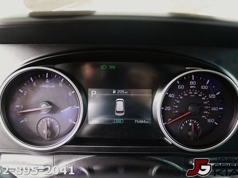 Certified 2024 Kia Carnival LX FWD image 20