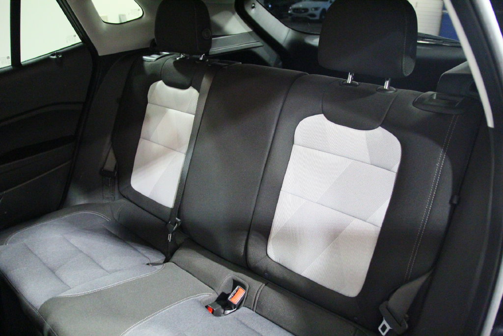 Used 2025 Chevrolet Trax LS w/ LS Convenience Package FWD image 27