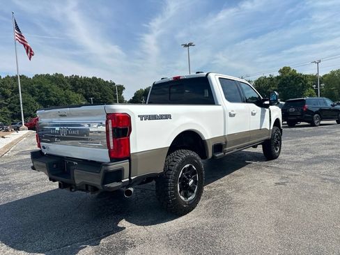 New 2026 Ford F250 King Ranch w/ Tremor Off-Road Package AWD/4WD image 3