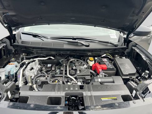 New 2026 Nissan Kicks S FWD image 19