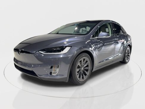 Used 2019 Tesla Model X 100D image 5