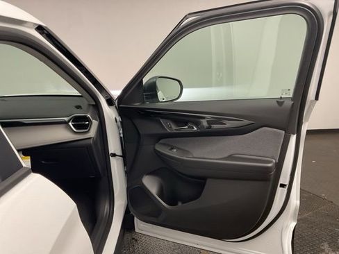 New 2026 Chevrolet TrailBlazer LS image 22