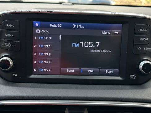 Used 2019 Hyundai Santa Fe SE image 22