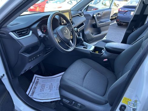 Certified 2022 Toyota RAV4 XLE image 8