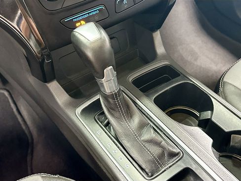 Used 2017 Ford Escape Titanium FWD image 18