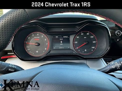 Used 2024 Chevrolet Trax RS w/ Driver Confidence Package image 15