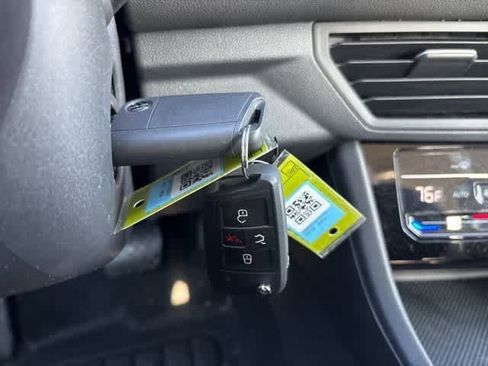 Used 2025 Volkswagen Jetta S image 24