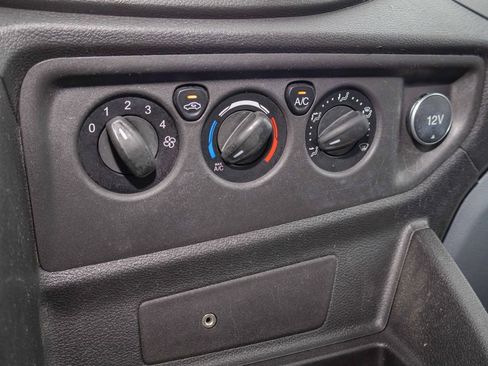 Used 2017 Ford Transit 250 148 Medium Roof image 10