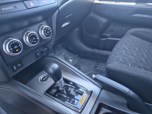 Used 2024 Mitsubishi Outlander Sport SE AWD/4WD image 9