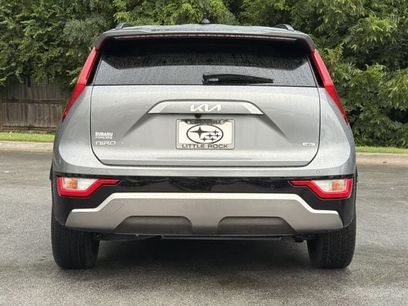 Used 2024 Kia Niro EX Touring