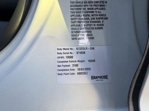 New 2025 RAM 5500 Tradesman AWD/4WD image 33