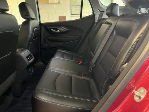 Used 2023 GMC Terrain SLT FWD image 25