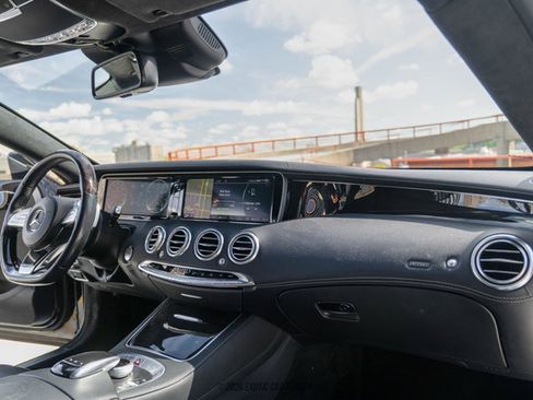 Used 2015 Mercedes-Benz S 63 AMG 4MATIC Coupe image 21