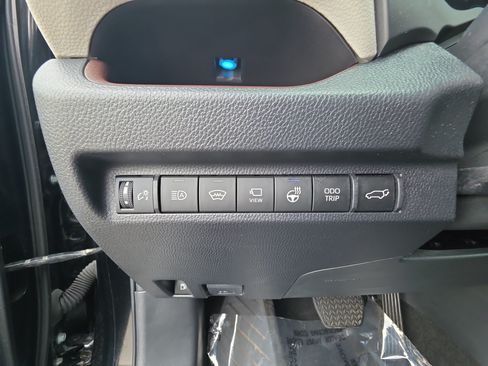 Used 2023 Toyota RAV4 Limited AWD/4WD image 13