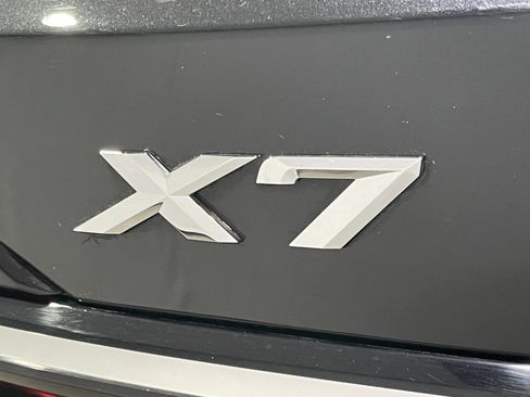 Used 2025 BMW X7 xDrive40i w/ Executive Package AWD/4WD image 24