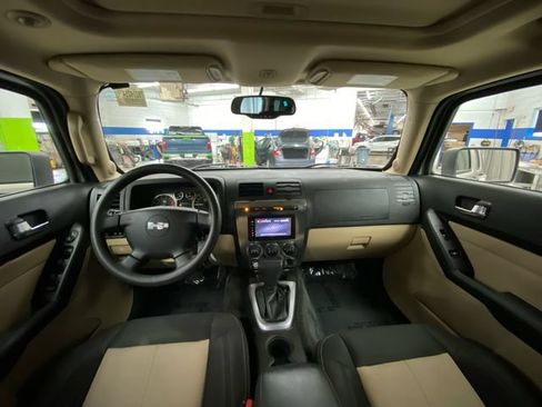 Used 2007 HUMMER H3 AWD/4WD image 29