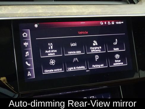 Used 2019 Audi e-tron Prestige w/ Prestige Package image 41