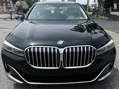 Used 2022 BMW 740i RWD image 6