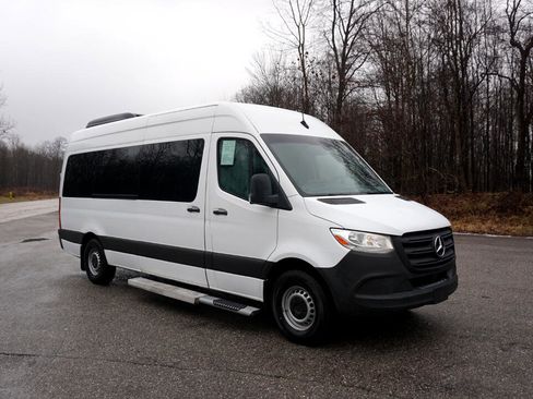 Used 2019 Mercedes-Benz Sprinter 2500 w/ Driver Convenience Package image 1