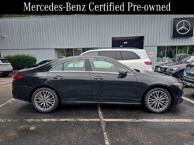 Used 2023 Mercedes-Benz CLA 250 4MATIC w/ Premium Package image 2