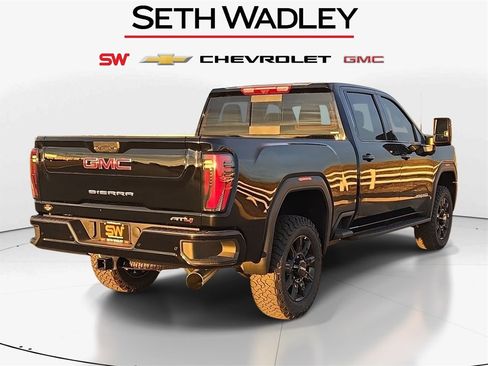 New 2026 GMC Sierra 2500 AT4 w/ AT4 Premium Plus Package image 7