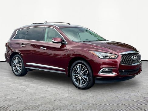 Used 2019 INFINITI QX60 Luxe w/ Sensory Package AWD/4WD image 3