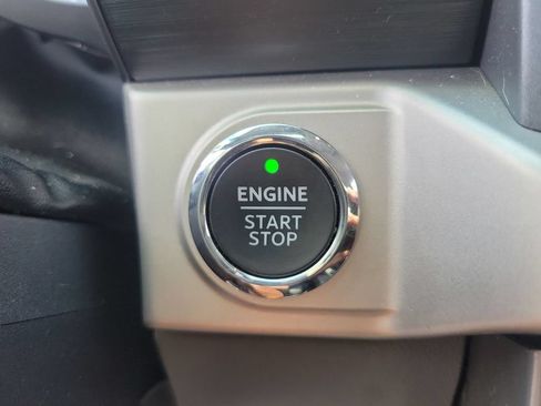 Used 2021 Ford F150 XLT w/ Equipment Group 302A High RWD image 17