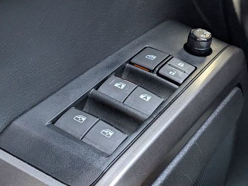 Used 2023 Toyota Tacoma SR5 w/ Technology Package image 25