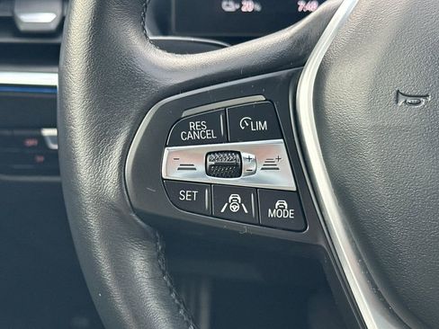 Used 2023 BMW i4 eDrive40 image 26