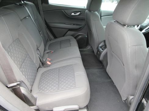 Used 2022 Chevrolet Blazer LT FWD image 17