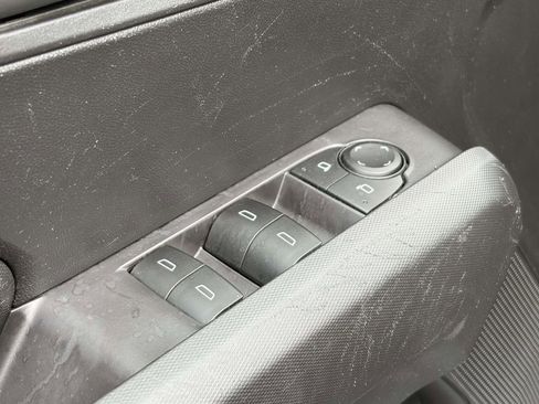 Used 2023 Chevrolet Colorado W/T RWD image 13