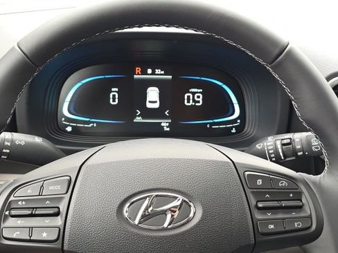 New 2026 Hyundai Venue SEL image 10