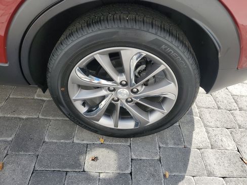 Used 2023 Buick Encore GX Essence w/ Experience Buick Package image 7