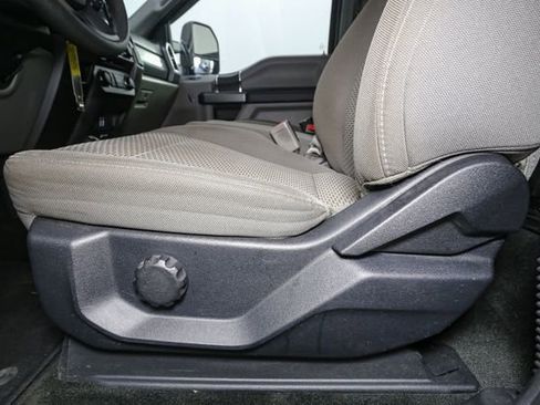 Used 2017 Ford F250 XLT w/ XLT Value Package AWD/4WD image 33