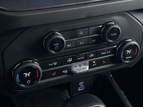 Used 2025 Ford Bronco Big Bend image 17