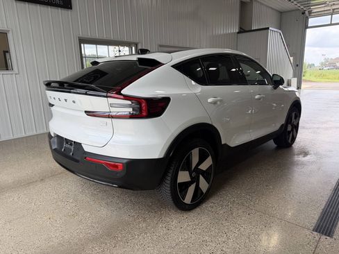 Used 2023 Volvo C40 P8 Recharge Ultimate AWD/4WD image 5