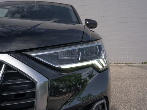 Used 2024 Audi Q3 2.0T Premium Plus w/ Premium Plus Package AWD/4WD image 11