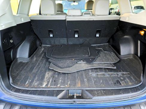 Used 2017 Subaru Forester 2.5i Limited image 13