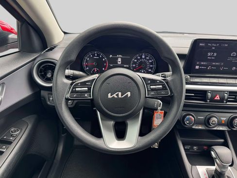 Used 2024 Kia Forte LXS w/ LXS Technology Package FWD image 12