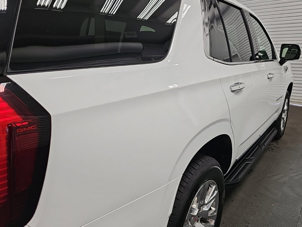 Certified 2025 GMC Yukon Denali RWD image 10