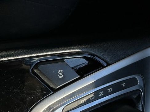 Used 2018 Ford Edge SEL w/ Cargo Accessory Package image 34