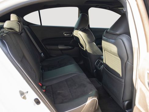 Used 2018 Acura TLX V6 w/ Technology & A-SPEC Pkg image 19