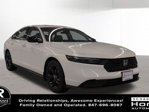 Used 2025 Honda Accord SE image 3