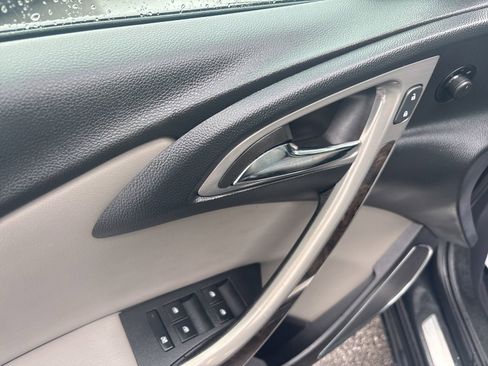 Used 2015 Buick Verano FWD image 20