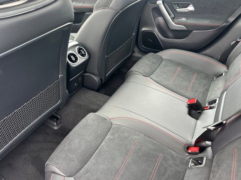 New 2025 Mercedes-Benz CLA 250 4MATIC image 12