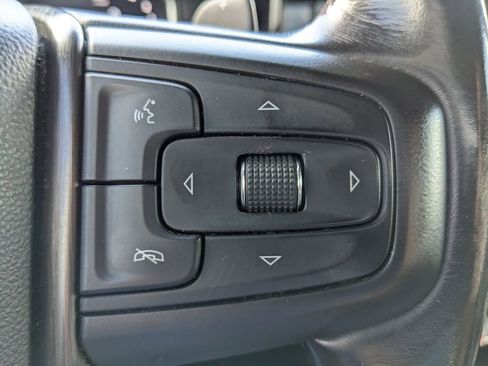 Used 2022 GMC Sierra 1500 AT4X image 31