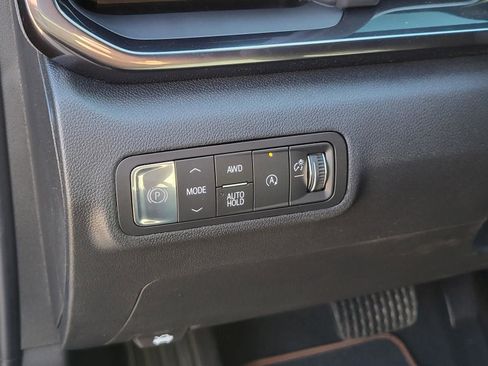 New 2026 GMC Terrain AT4 w/ Convenience Package III image 7